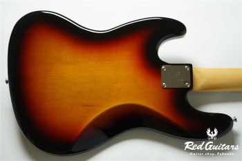 Made in Japan Traditional Late ’60s Jazz Bass - 3-Color Sunburst